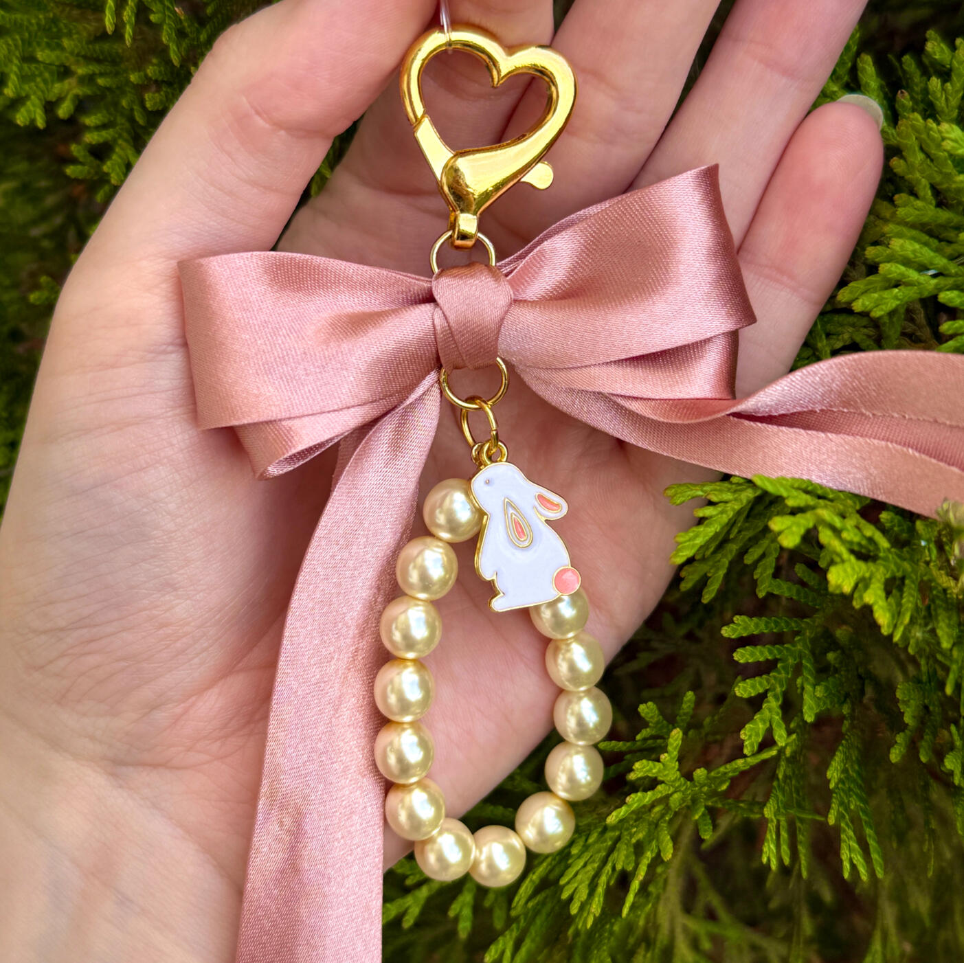 Rabbit Ribbon